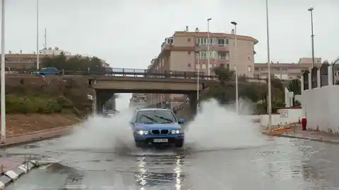 Con estas actuaciones se controlará el agua que llega en episodios de lluvia torrencial de cuencas arriba hasta esta urbanización plan pluviales