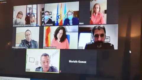 Todos los participantes en el encuentro Todos los participantes en el encuentro