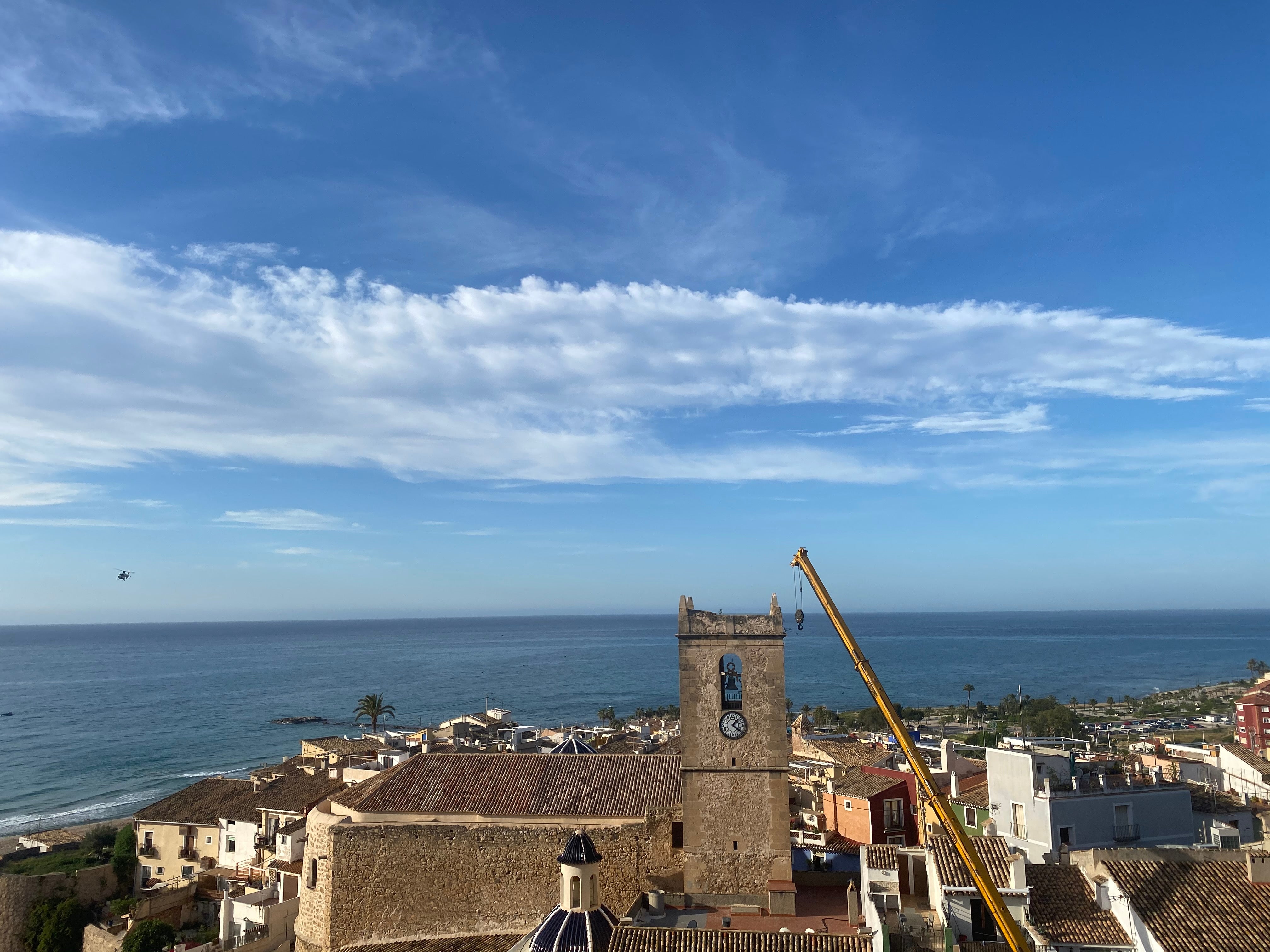 Retiran las campanas de la Iglesia de Nuestra Señora de la Asunción de La Vila Joiosa Retiran las campanas de la Iglesia de Nuestra Señora de la Asunción de La Vila Joiosa