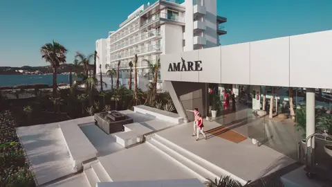 Amàre Beach Hotel Ibiza abre hoy sus puertas con una experiencia 360º Amàre Beach Hotel Ibiza abre hoy sus puertas con una experiencia 360º