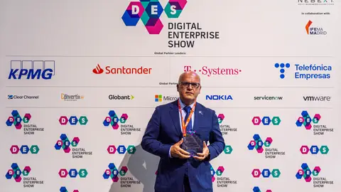 A Deputación de Ourense gaña o premio europeo “Digital Mindset” Manuel Baltar, co premio European Digital Mindset
