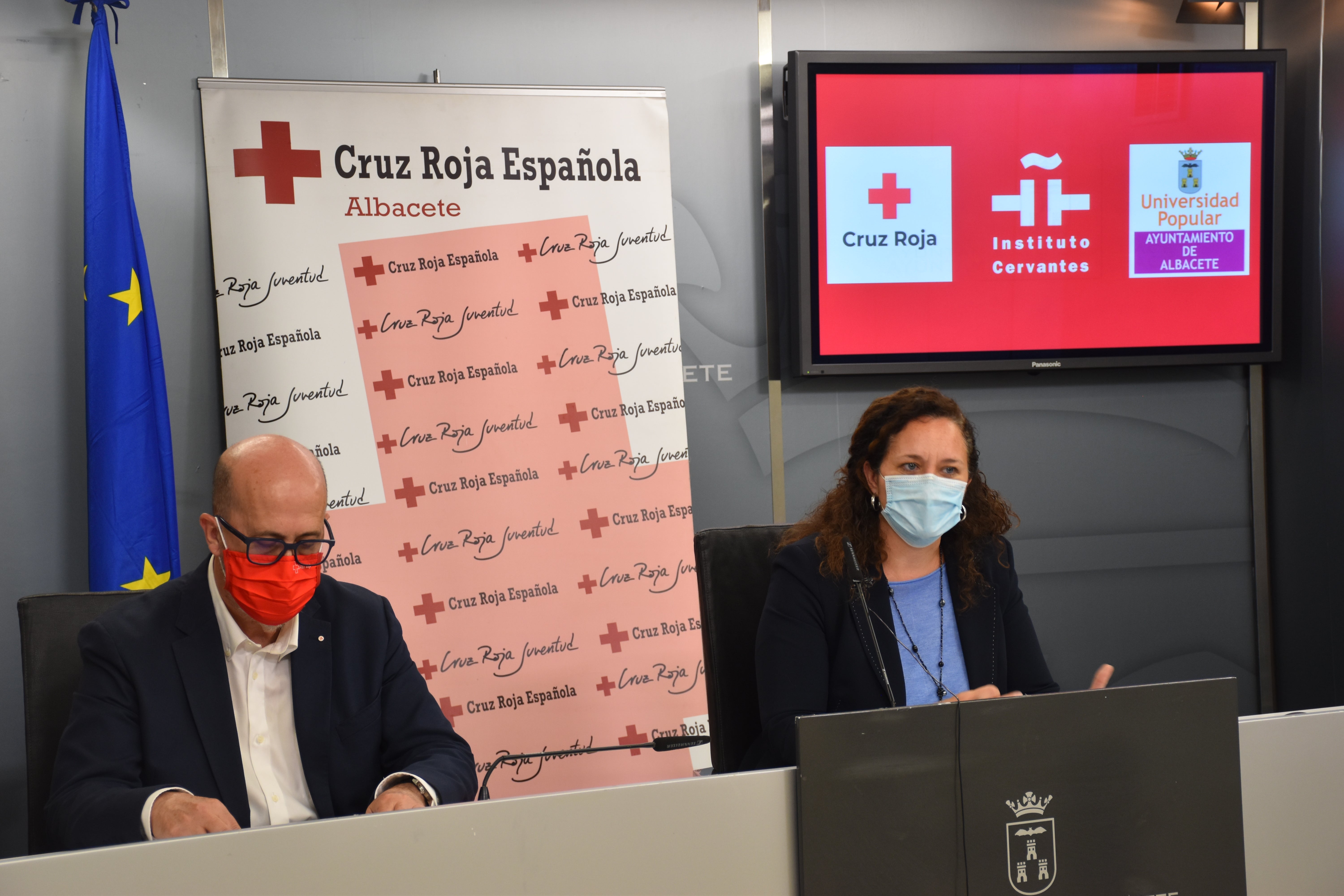 La Universidad Popular y Cruz Roja renuevan Se unen para salvar la brecha digital en los exámenes de nacionalidad La Universidad Popular y Cruz Roja renuevan Se unen para salvar la brecha digital en los exámenes de nacionalidad