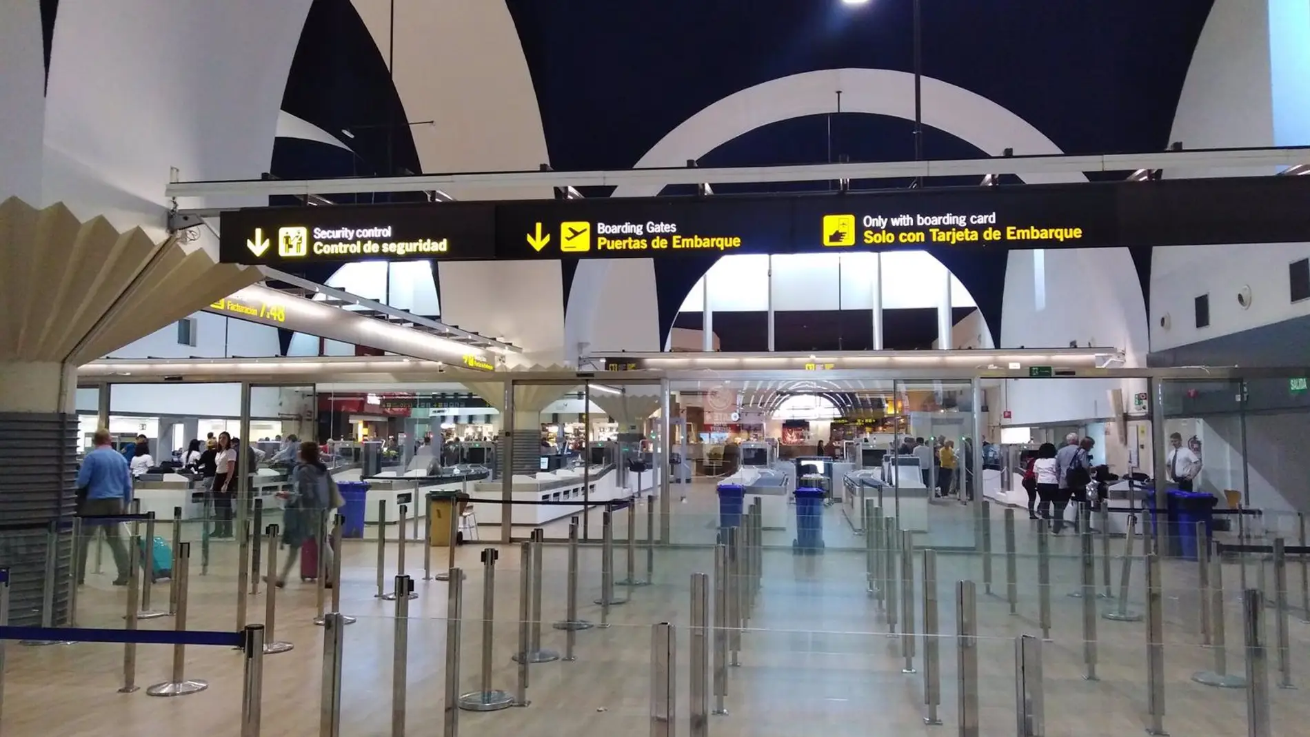 Imagen de archivo del interior del Aeropuerto de Sevilla