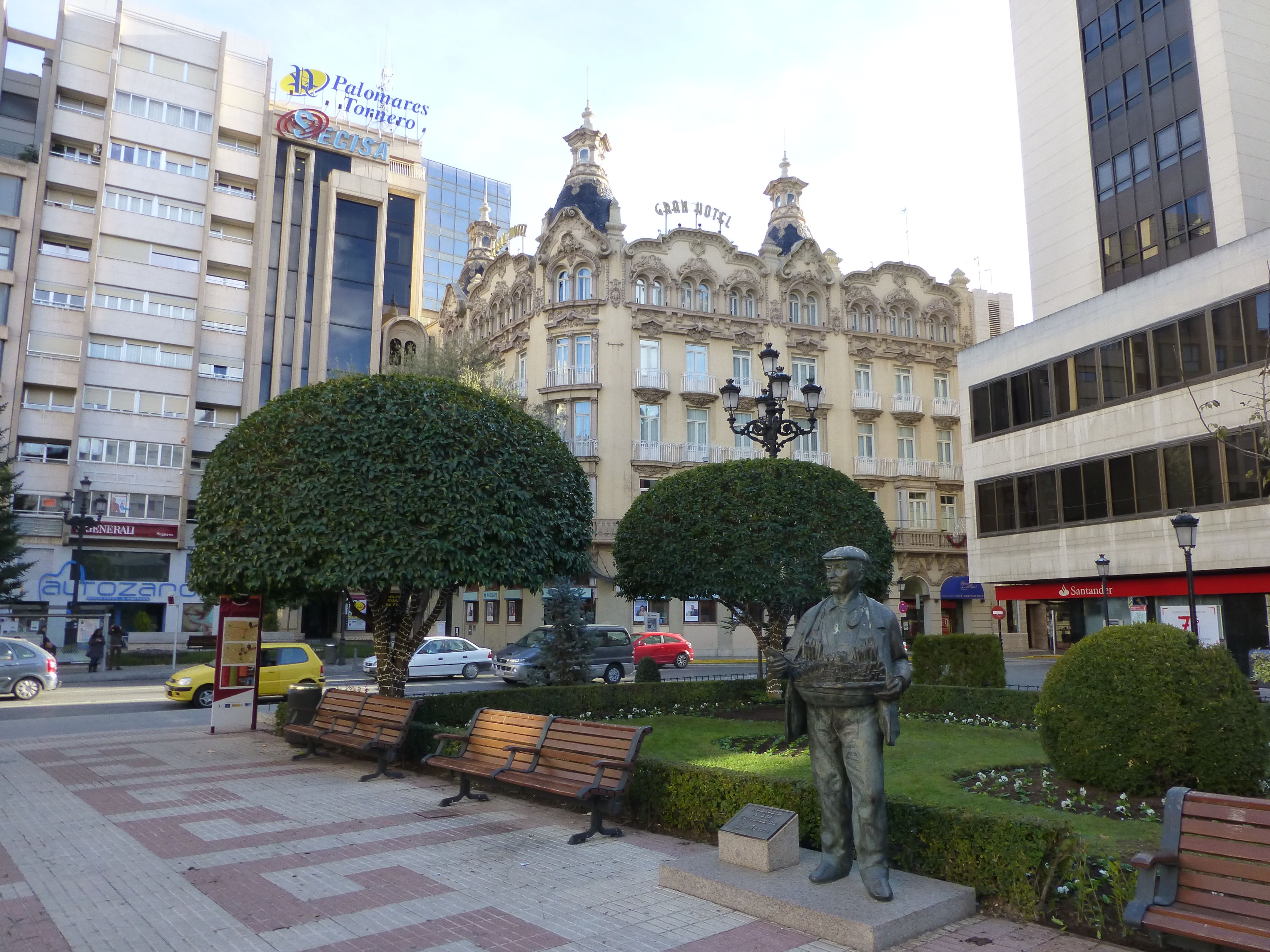 Aprobada la reordenación del tráfico que permitirá la peatonalización de la denominada "almendra central" Aprobada la reordenación del tráfico que permitirá la peatonalización de la denominada "almendra central"