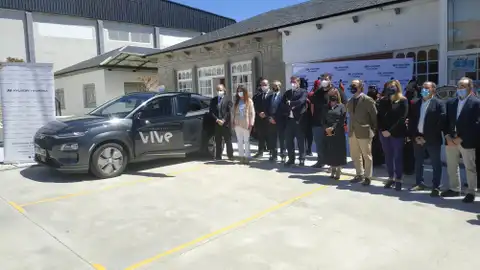 VIVe de Hyundai en San Xoán de Río El primer "cashraring" rural de Galicia presentado en el Concello de San Xoán de Río
