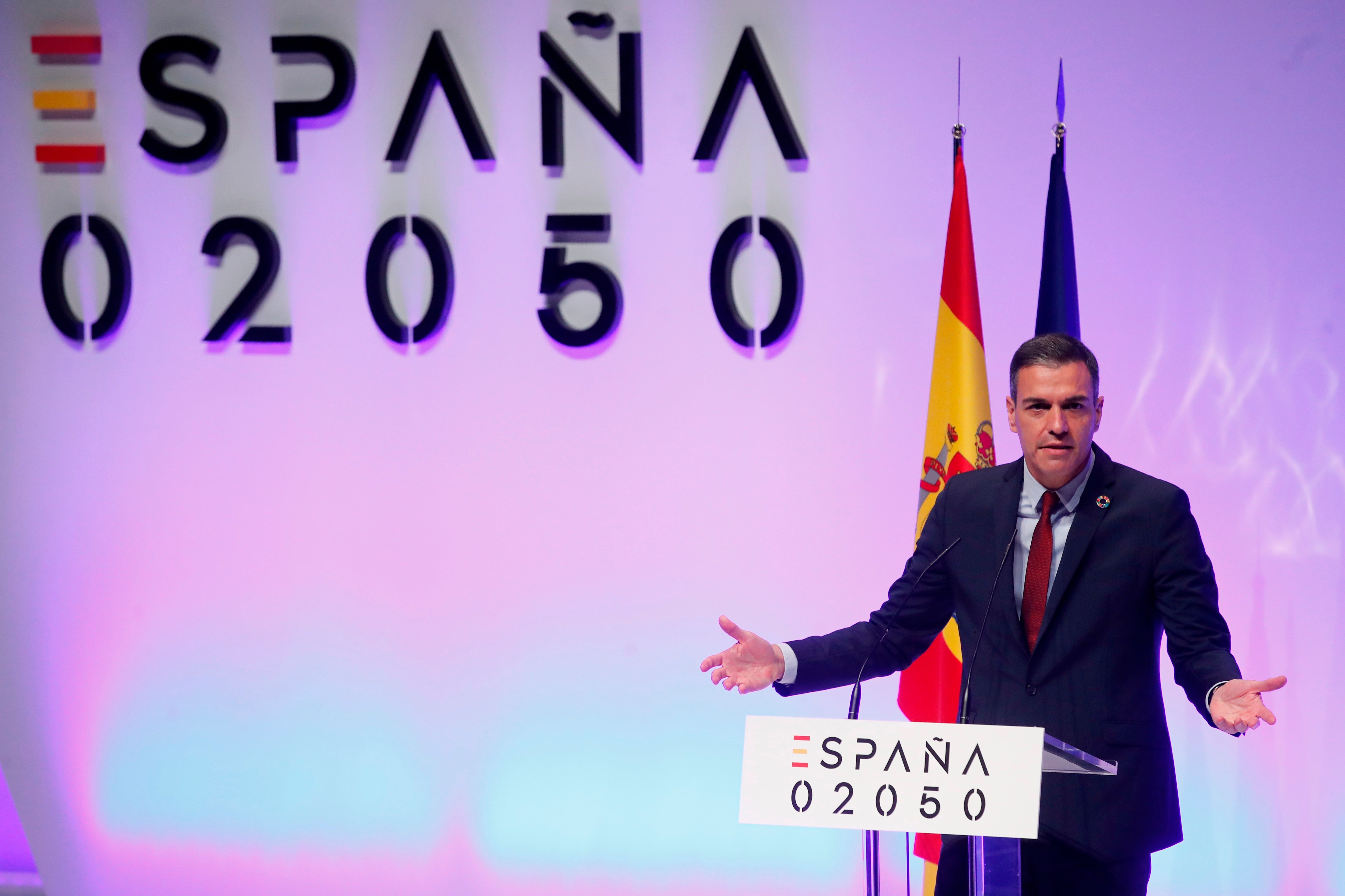 Los periódicos recogen las aspiraciones de Pedro Sánchez con el plan 'España 2050' Los periódicos recogen las aspiraciones de Pedro Sánchez con el plan 'España 2050'