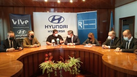 El Concello de San Xo&aacute;n de R&iacute;o e Hyupersa (concesionario Hyundai en Ourense) presentaron el primer "carsharing" rural de Galicia