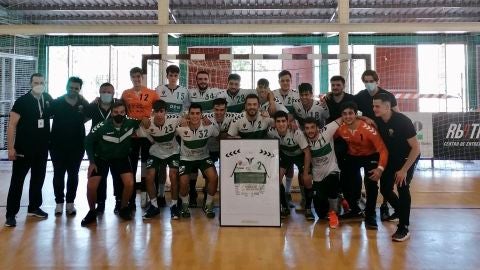 Nico L&oacute;pez, el d&iacute;a de su despedida como jugador del Club Balonmano Elche.