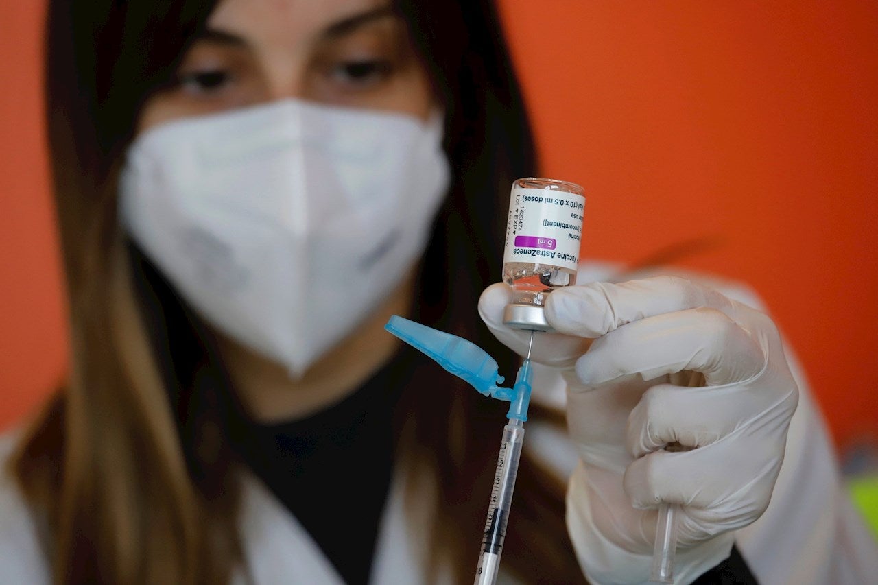 Este es el certificado de consentimiento que tendrán que firmar los menores de 60 años para rechazar Pfizer Este es el certificado de consentimiento que tendrán que firmar los menores de 60 años para rechazar Pfizer