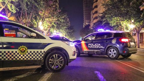 Dispositivo nocturno en la ciudad de Alicante para controlar el toque de queda.