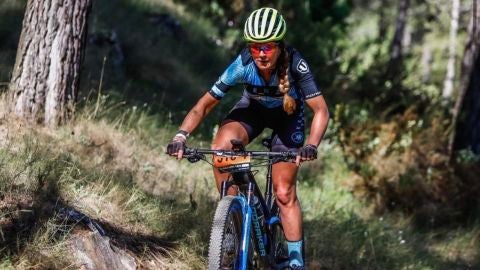 Ariadna R&oacute;denas afronta las &uacute;ltimas etapas de la Andaluc&iacute;a Bike Race