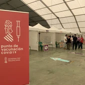 El Ayuntamiento ha habilitado la Carpa Municipal como “vacunódromo” para los residentes de Pilar de la Horadada y los censados en Orihuela Costa El Ayuntamiento ha habilitado la Carpa Municipal como “vacunódromo” para los residentes de Pilar de la Horadada y los censados en Orihuela Costa