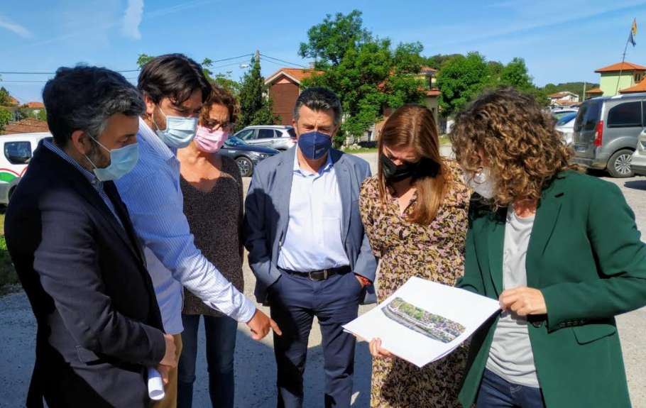 La Consejería de Medio Rural y Cohesión Territorial proyecta mejorar la seguridad de los cruces de la carretera de Celorio (Llanes) La Consejería de Medio Rural y Cohesión Territorial proyecta mejorar la seguridad de los cruces de la carretera de Celorio (Llanes)
