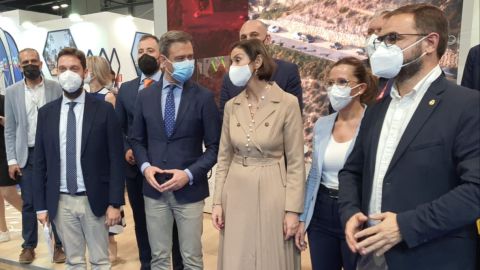 Marcos Ortuño con la ministra de Turismo Marcos Ortuño con la ministra de Turismo