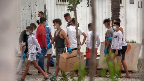 El Gobierno destinar&aacute; 5 millones de euros a las comunidades que acojan menores migrantes llegados a Ceuta 