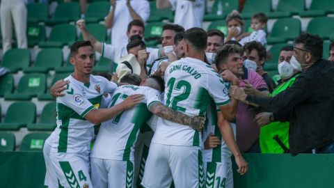 El Elche CF obra el milagro y se mantiene en Primera Divisi&oacute;n.