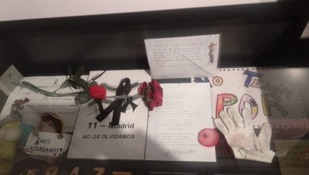 Recuerdos ene le interior del Memorial