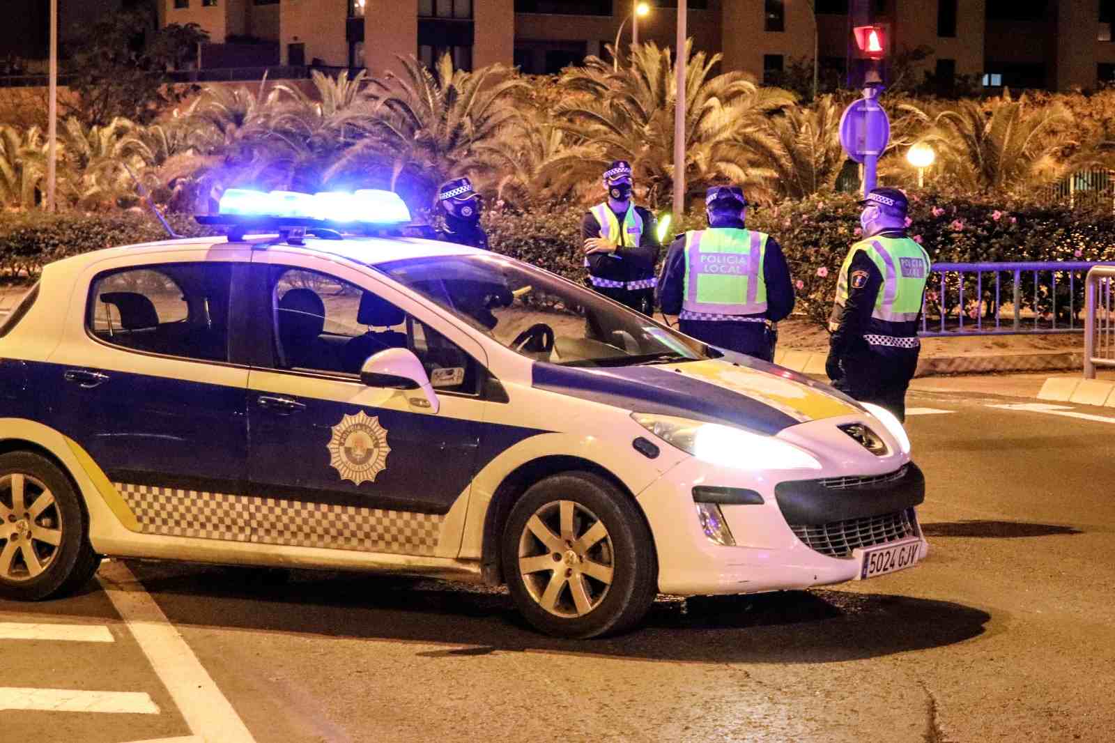 Un hombre resulta herido tras ser atacado por dos individuos con un cuchillo y un martillo Un hombre resulta herido tras ser atacado por dos individuos con un cuchillo y un martillo