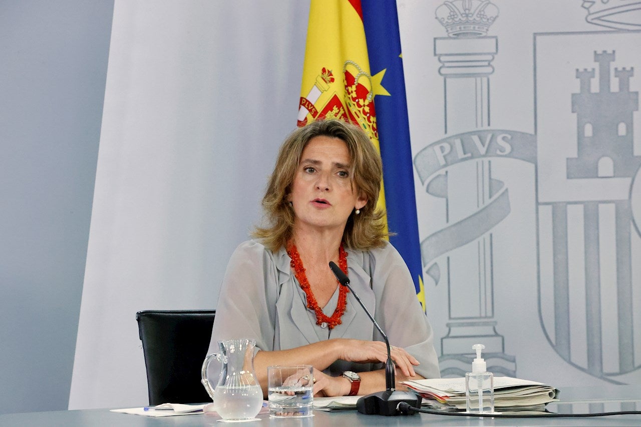 Teresa Ribera descarta fijar los precios máximos de la electricidad como proponía Unidas Podemos Teresa Ribera descarta fijar los precios máximos de la electricidad como proponía Unidas Podemos