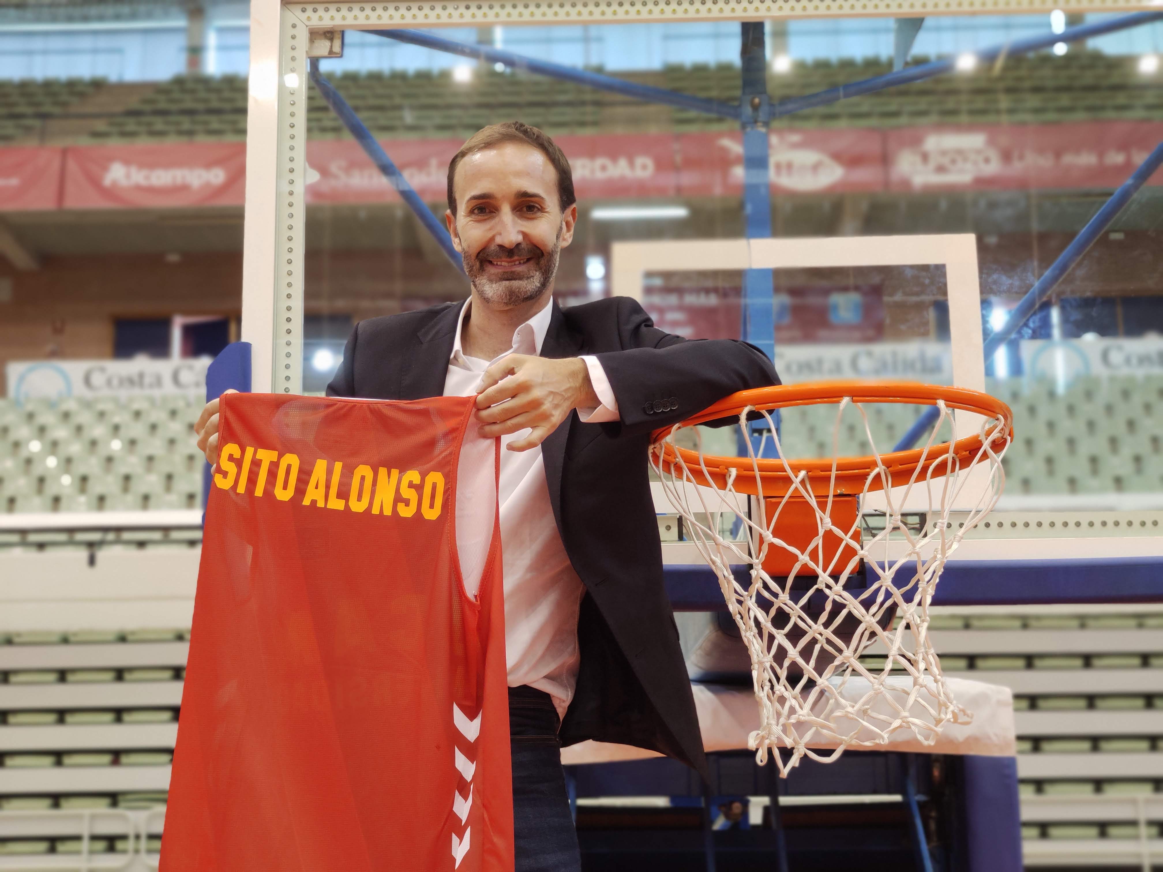 Sito Alonso: "Tengo cuentas pendientes con este club" Sito Alonso: "Tengo cuentas pendientes con este club"