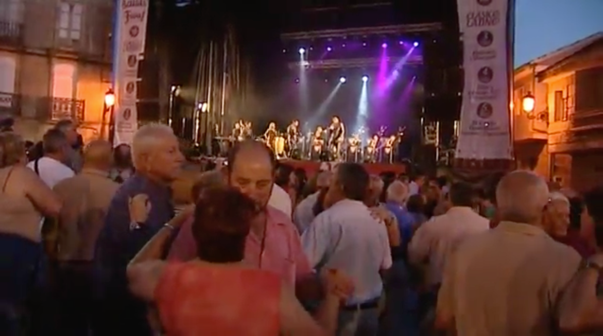 La Xunta pide paciencia al sector pirotécnico que no participará en las pruebas de las verbenas La Xunta pide paciencia al sector pirotécnico que no participará en las pruebas de las verbenas