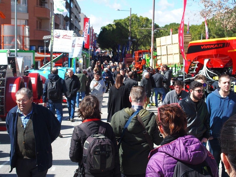 Mollerussa acull la primera gran fira professional que es fa a Catalunya des de l'inici de la pandèmia Mollerussa acull la primera gran fira professional que es fa a Catalunya des de l'inici de la pandèmia