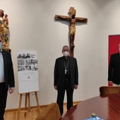 El Obispo de Ciudad Real junto con los responsables de Cáritas El Obispo de Ciudad Real junto con los responsables de Cáritas