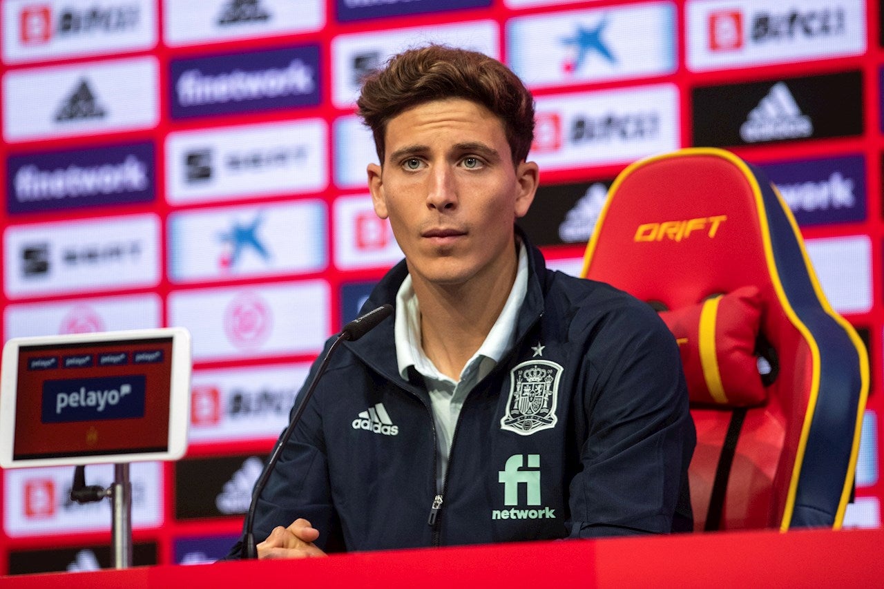 Pau Torres y Paula Batet se involucran con un un proyecto de investigación sobre Alzheimer Pau Torres y Paula Batet se involucran con un un proyecto de investigación sobre Alzheimer