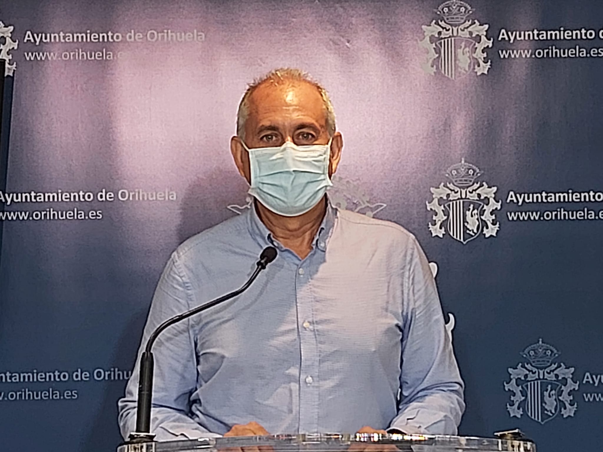 Bernabéu ha resaltado que desde el principio de legislatura se marcó como objetivo prioritario y de manera vital la recuperación comercial de todo nuestro entorno Bernabéu ha resaltado que desde el principio de legislatura se marcó como objetivo prioritario y de manera vital la recuperación comercial de todo nuestro entorno