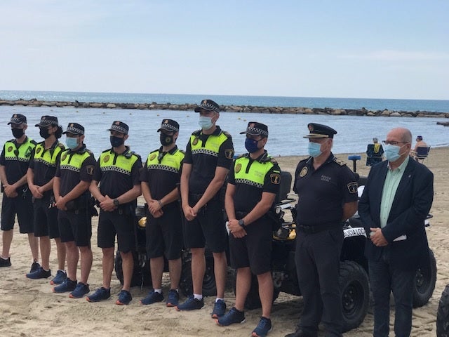 La Policía Local desplegará en las playas 74 agentes este verano La Policía Local desplegará en las playas 74 agentes este verano
