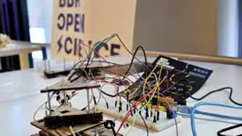 Comienza la Science BBK Comienza la Science BBK
