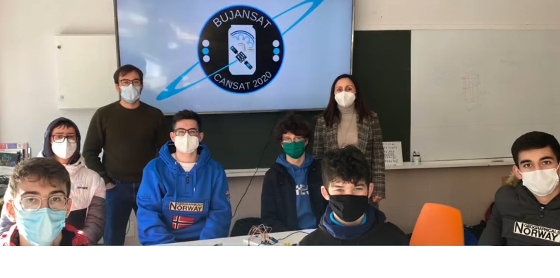 Alumnos del instituto David Buján de Cambre ganan la fase gallega de un certamen de la Agencia Espacial Europea Alumnos del instituto David Buján de Cambre ganan la fase gallega de un certamen de la Agencia Espacial Europea