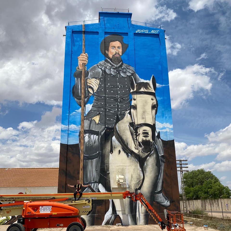 Don Quijote de La Mancha preside ya el Silo de Alcázar Don Quijote de La Mancha preside ya el Silo de Alcázar