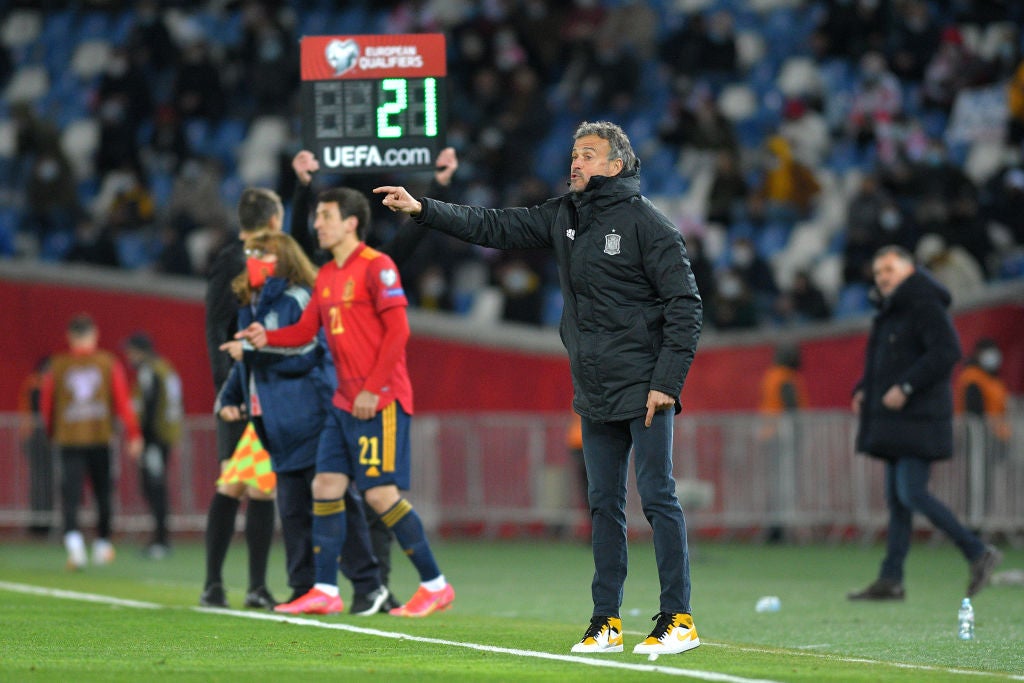 Alineación de España y Portugal hoy en el partido internacional amistoso Alineación de España y Portugal hoy en el partido internacional amistoso