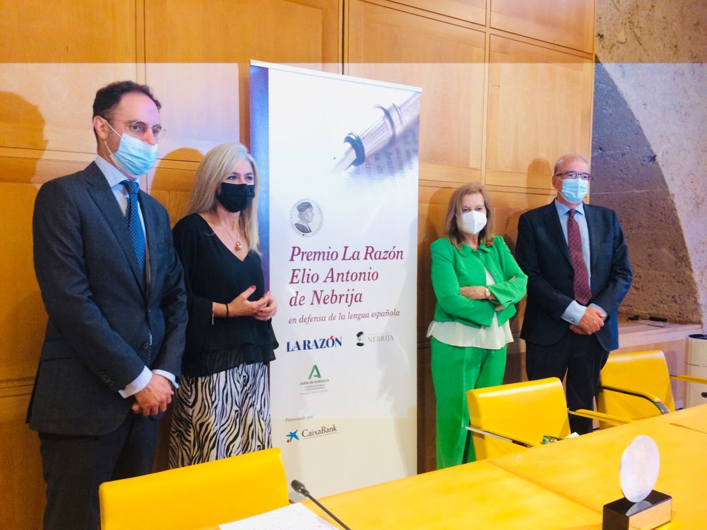 Carme Riera recibe el I Premio LA RAZÓN Elio Antonio de Nebrija por la lengua española Carme Riera recibe el I Premio LA RAZÓN Elio Antonio de Nebrija por la lengua española