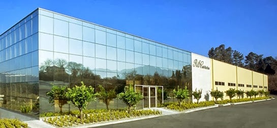 Un empresario valenciano compra Pili Carrera. Un empresario valenciano compra Pili Carrera.