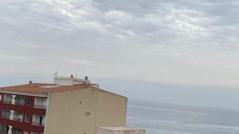 la vila muy nuboso