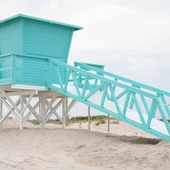 Un puesto de socorrismo de la playa de Camposoto Un puesto de socorrismo de la playa de Camposoto