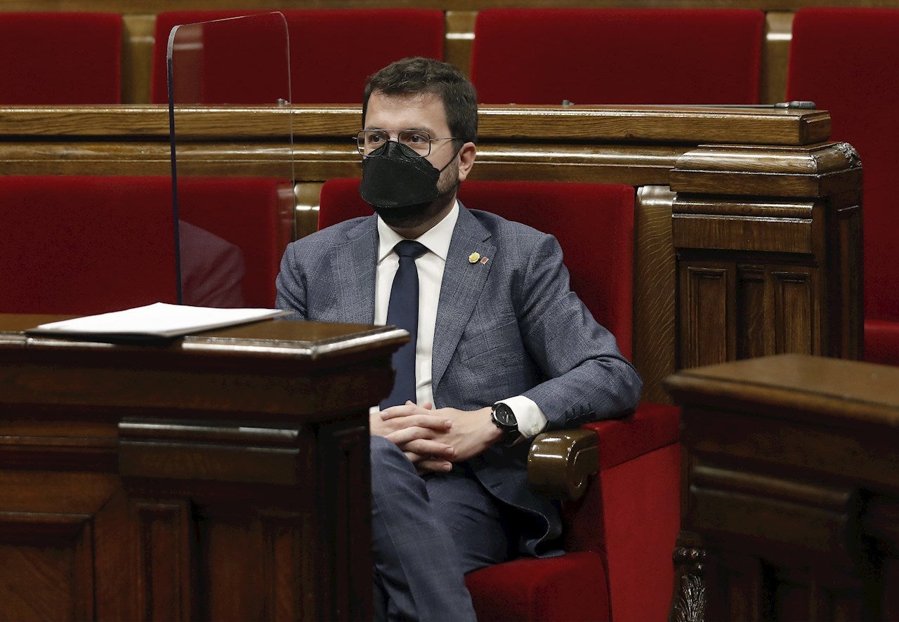 Pere Aragonés sobre la negociación con Pedro Sánchez: "La solución es el derecho a la autodeterminación y la amnistía" Pere Aragonés sobre la negociación con Pedro Sánchez: "La solución es el derecho a la autodeterminación y la amnistía"