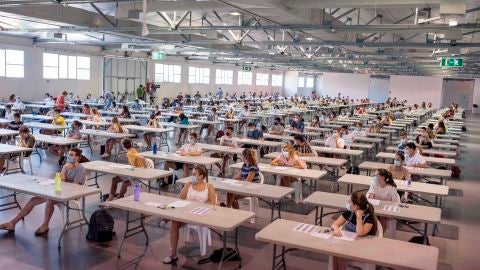 Evau 2021: Empieza la convocatoria extraordinaria de selectividad en Andaluc&iacute;a y Galicia