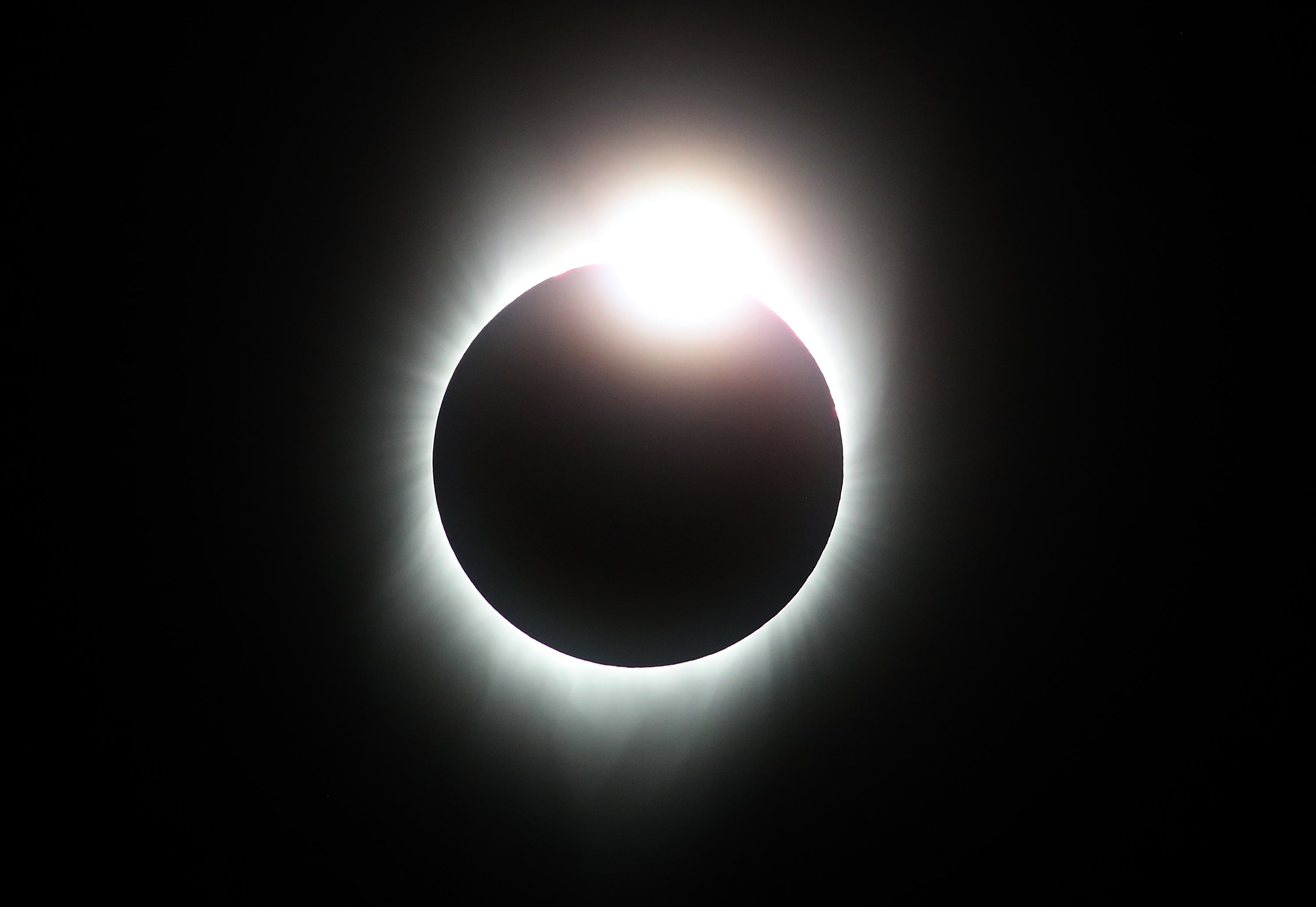 El eclipse parcial de Sol se podrá ver desde Valencia este jueves El eclipse parcial de Sol se podrá ver desde Valencia este jueves