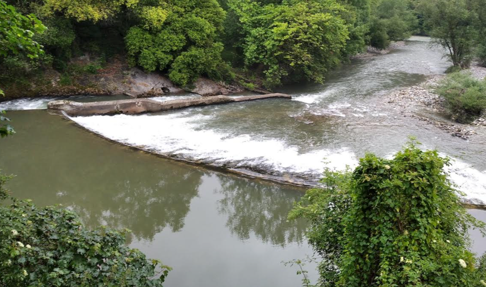 La Coordinadora Ecoloxista reclama el derribo de la presa de Puentes Lles en el río Deva La Coordinadora Ecoloxista reclama el derribo de la presa de Puentes Lles en el río Deva