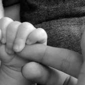 Tiene como objetivo crear conciencia de la importancia que tiene el nacimiento de todo ser humano Tiene como objetivo crear conciencia de la importancia que tiene el nacimiento de todo ser humano