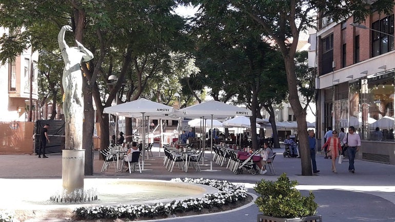 Explican que la plaza Cervantes de Ciudad Real se hunde por ser un maar volcánico Explican que la plaza Cervantes de Ciudad Real se hunde por ser un maar volcánico