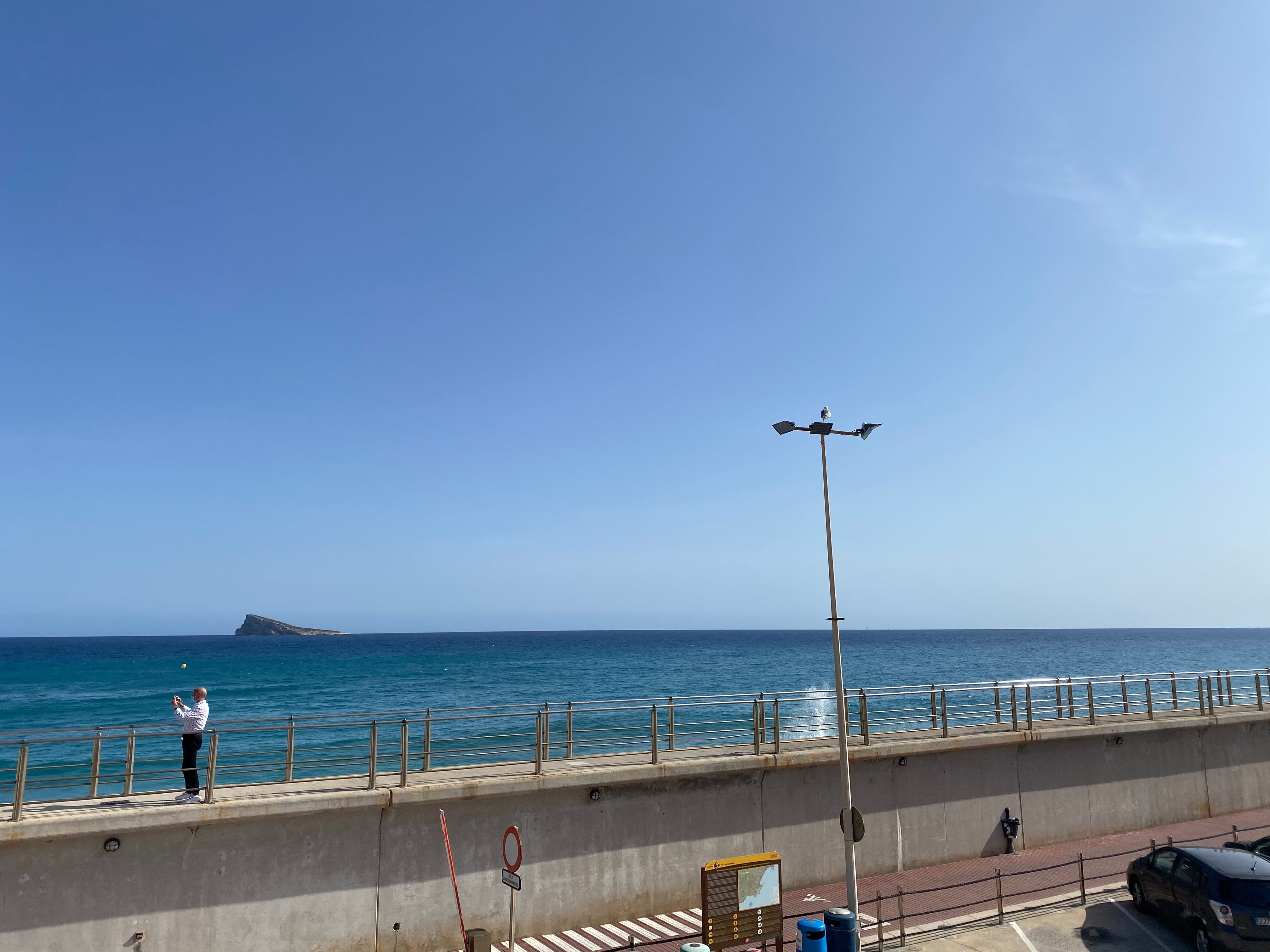 Continúa la ola de calor hasta el sábado en la Marina Baixa Continúa la ola de calor hasta el sábado en la Marina Baixa