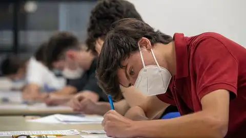 Los mejores memes de la selectividad de 2021 y las notas de la Evau Los mejores memes de la selectividad de 2021 y las notas de la Evau