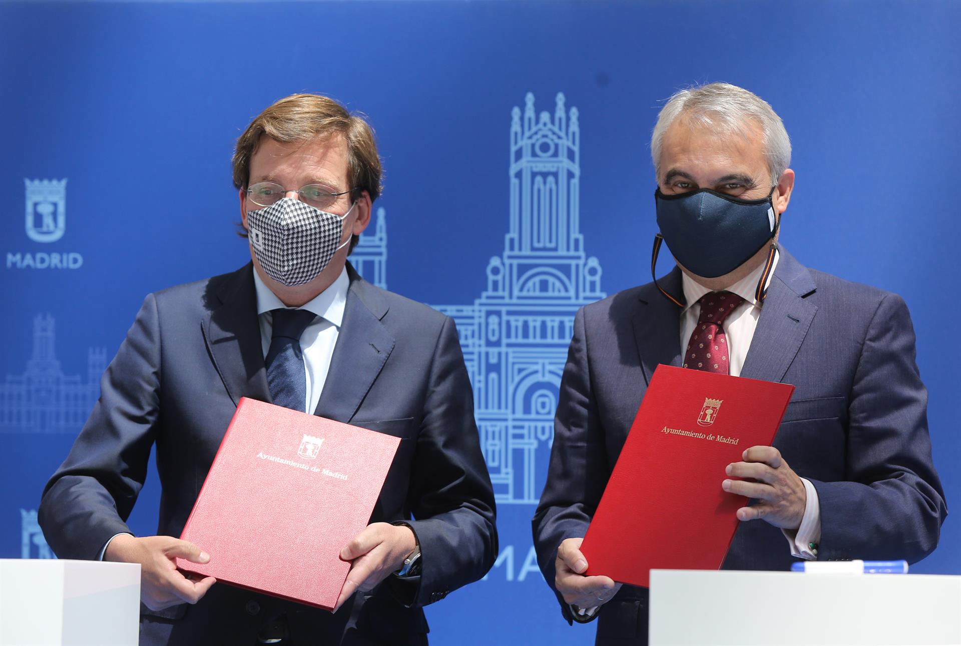Los alcaldes de Madrid y Badajoz instan a los gobiernos de España y Portugal a priorizar la conexión Madrid-Lisboa Los alcaldes de Madrid y Badajoz instan a los gobiernos de España y Portugal a priorizar la conexión Madrid-Lisboa