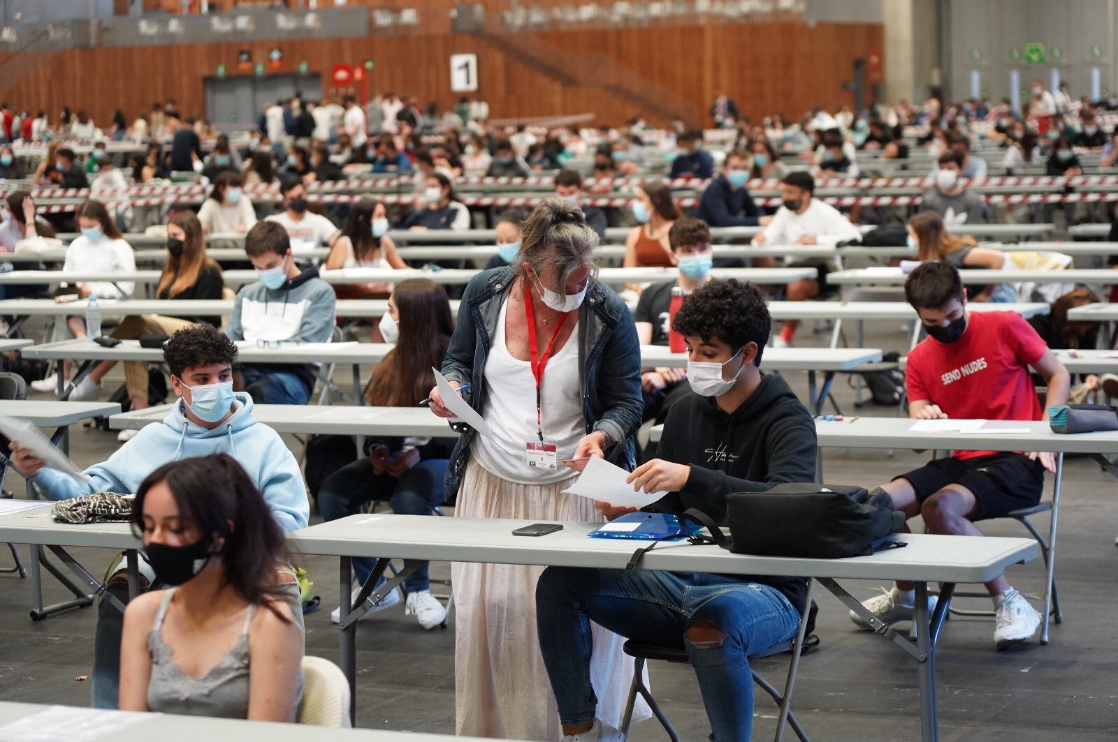 Más de 12.000 estudiantes vascos se enfrentan a su futuro en los primeros exámenes de la Selectividad Más de 12.000 estudiantes vascos se enfrentan a su futuro en los primeros exámenes de la Selectividad