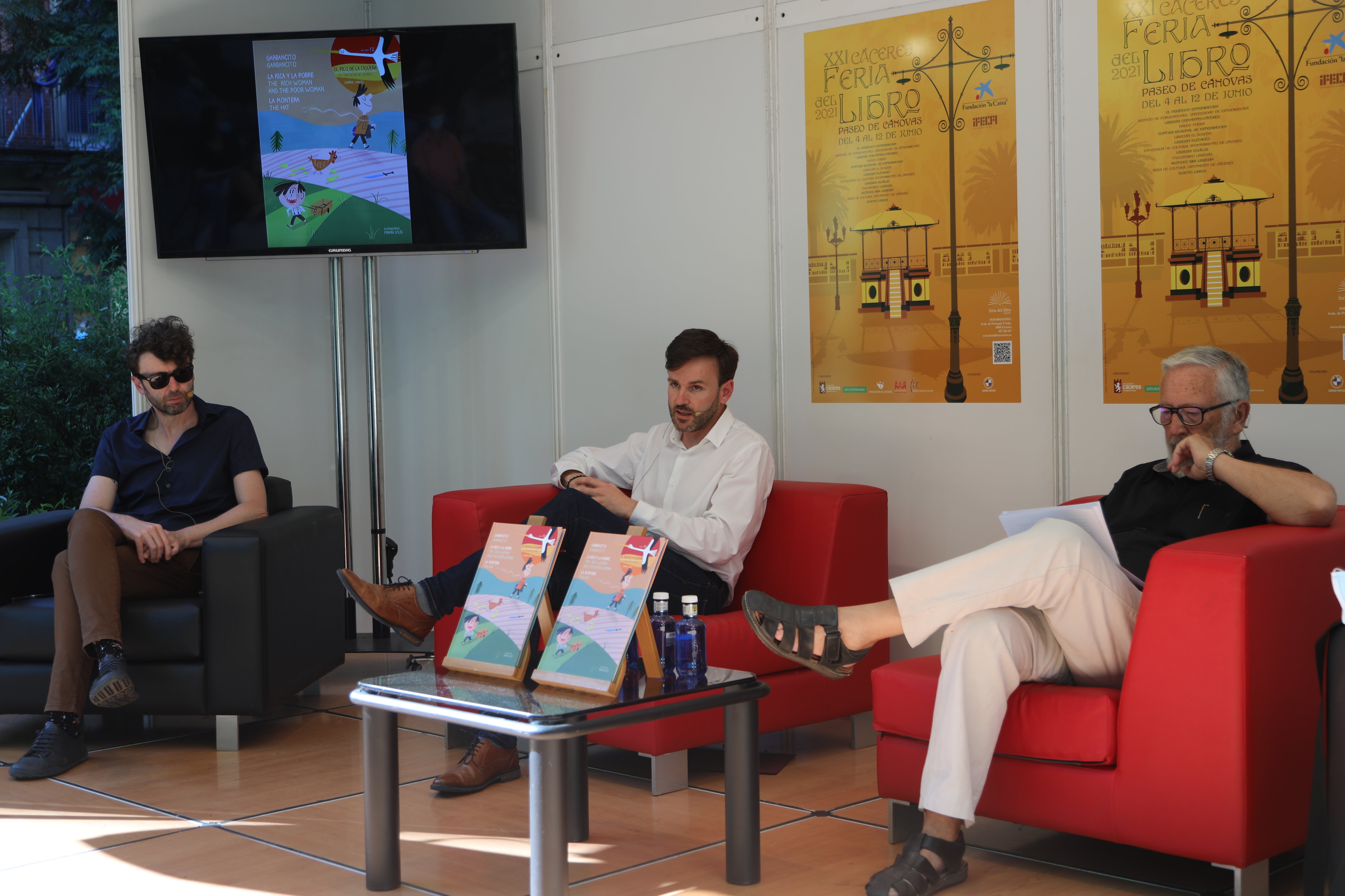 La Diputación de Cáceres concluye la colección Pico de la Cigüeña con el volumen XII y tres nuevos cuentos populares La Diputación de Cáceres concluye la colección Pico de la Cigüeña con el volumen XII y tres nuevos cuentos populares