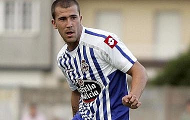 El Dépor firma a Ian Mackay por dos años y pregunta por la situación del delantero Dioni Villalba El Dépor firma a Ian Mackay por dos años y pregunta por la situación del delantero Dioni Villalba
